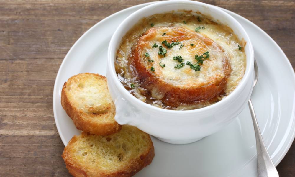 This sous vide French onion soup can rival any dish served in fancy Paris restaurants.