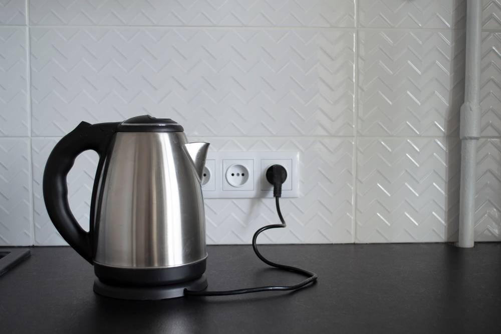  Rosewill 1.7 L Electric Kettle, Double Wall Vacuum