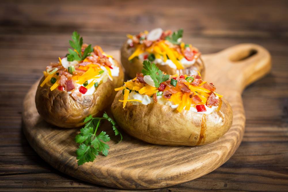 https://sousvideguy.com/wp-content/uploads/2020/07/sous-vide-baked-potato.jpg