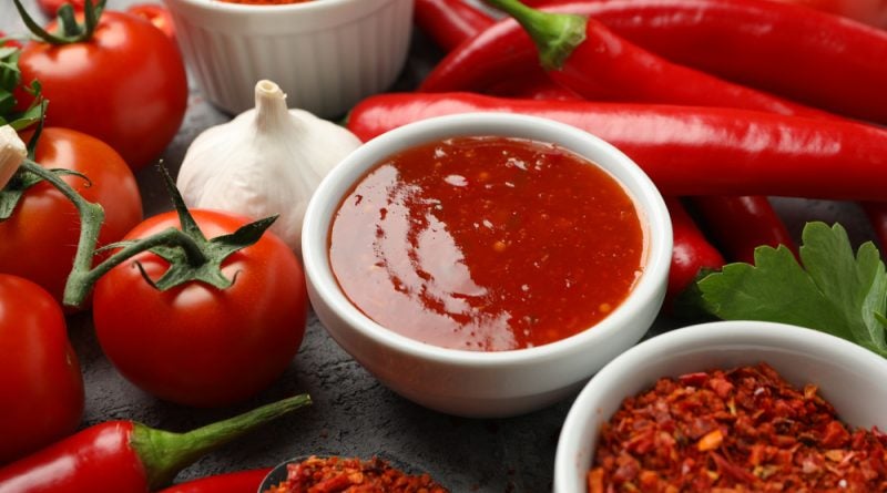 Do you know someone who can’t resist eating the spiciest foods? Check out our list of the best hot sauce samplers you can find online.