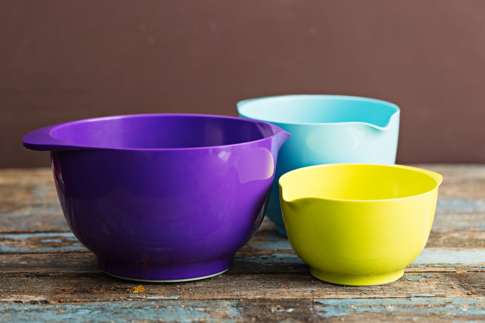 It's time to mix it up! If you need the right kitchen utensils, don't forget bowls. Here are our picks for the best mixing bowl sets.